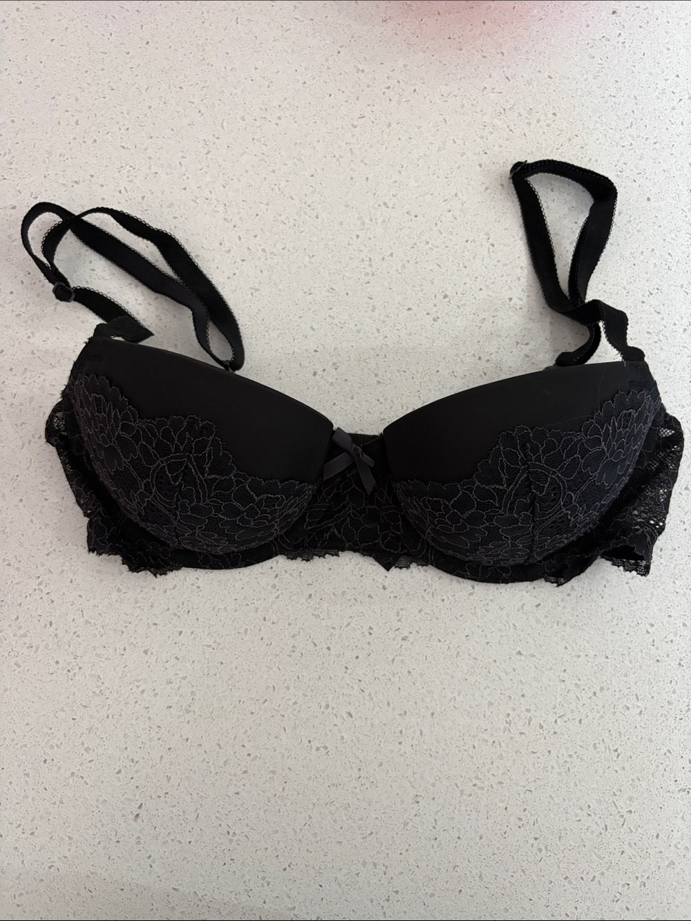 Victoria's Secret dream angels Black Lace balconet Push-Up Bra (retired style)